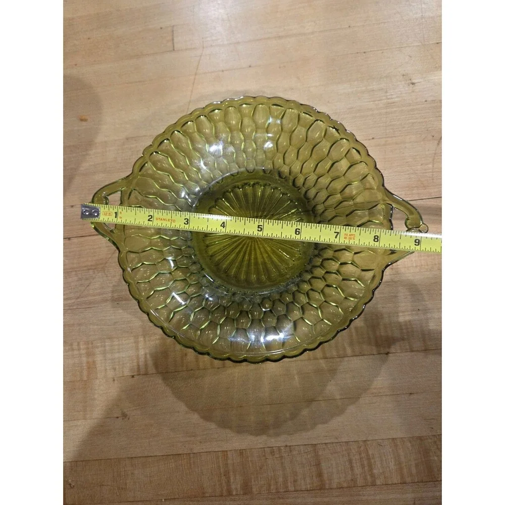 Vintage Indiana Glass Honeycomb Avocado Green Handled Bowl 9